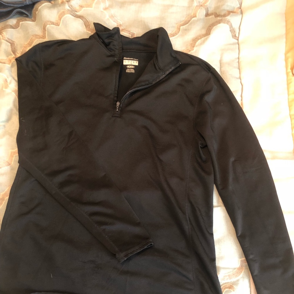 Long sleeve Reebok work out top